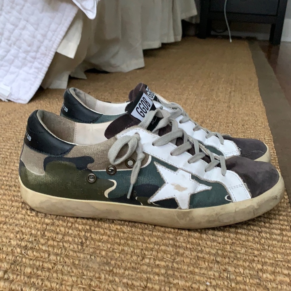 Golden Goose Superstars Camo size 39